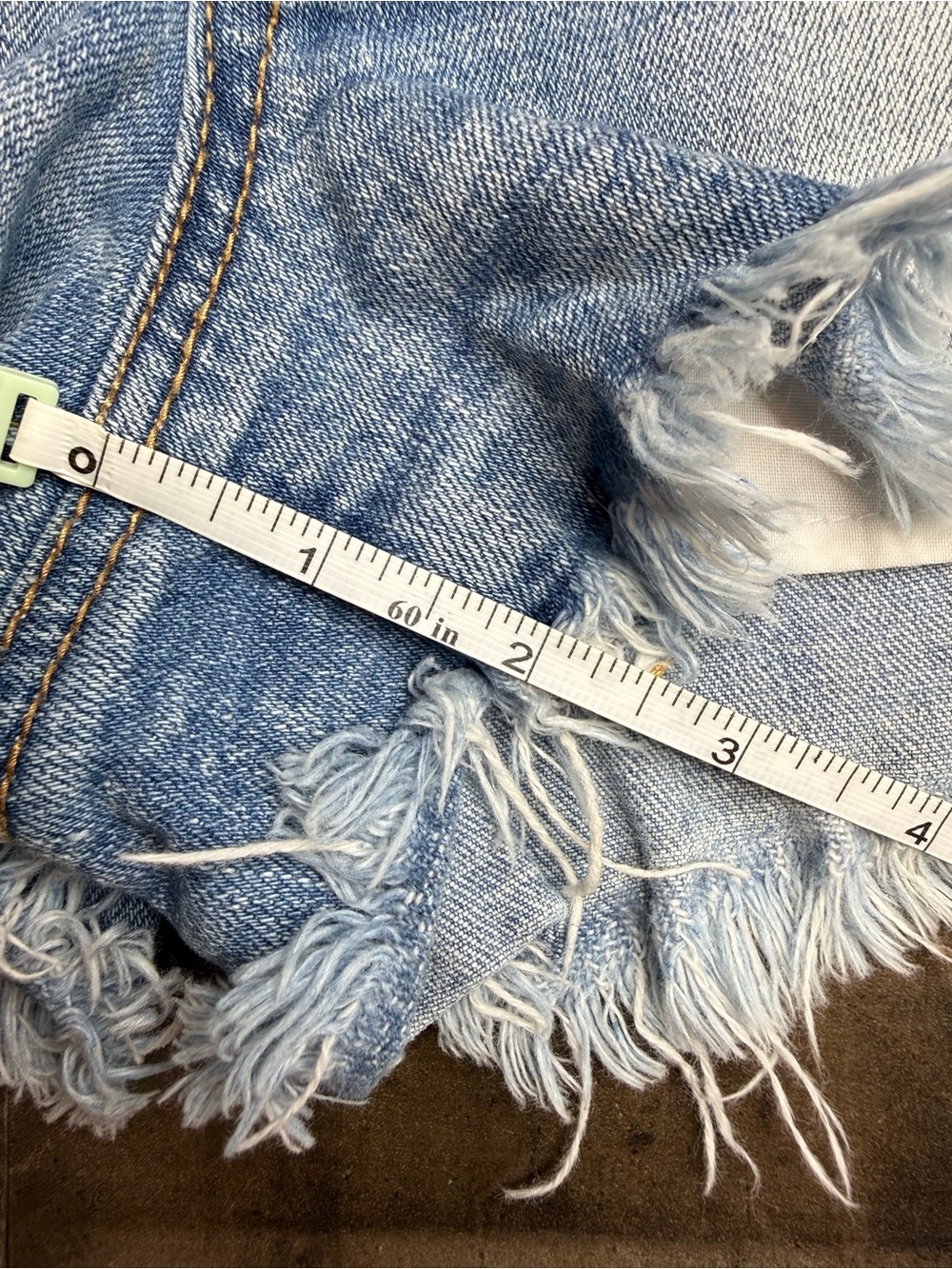 American Eagle Outfitters Hi-Rise Festival Light Wash Distressed Denim Shorts 4 - Picture 9 of 12